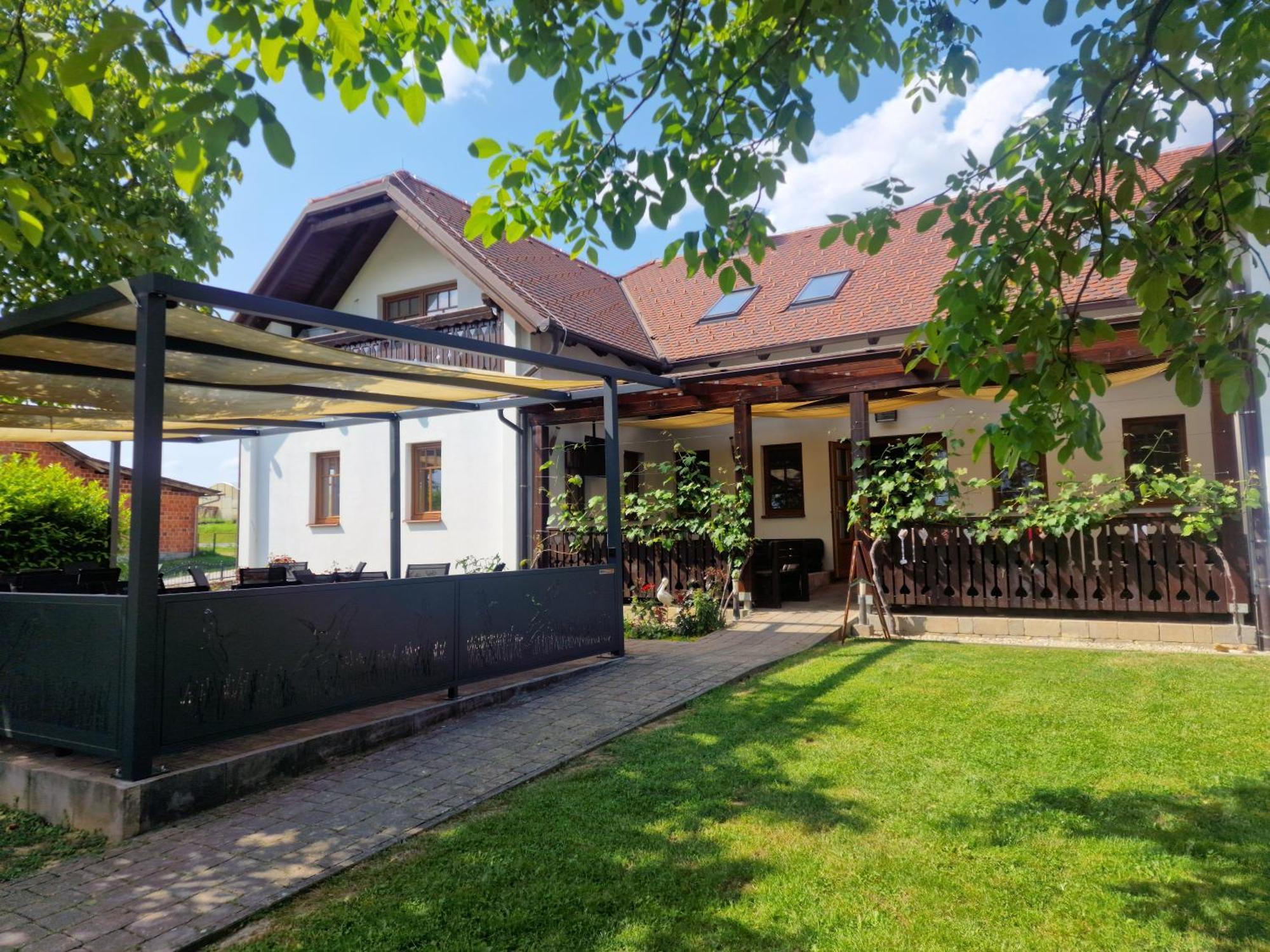 Pri Storklji Otel Moravske-Toplice Dış mekan fotoğraf